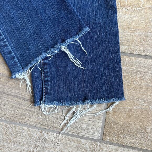 Abercrombie and Fitch Women's Size 6 / 28 Jeans A&F Skinny Raw Edge Capri Crop - Picture 14 of 14
